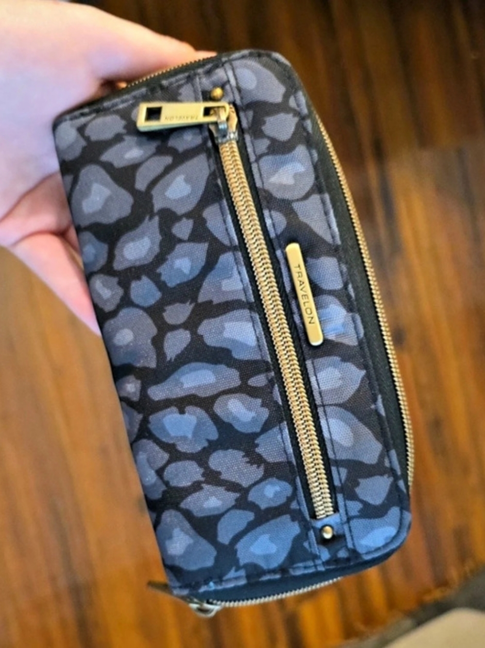 Travelon RFID Blocking Double Zip Wallet Blue & Black